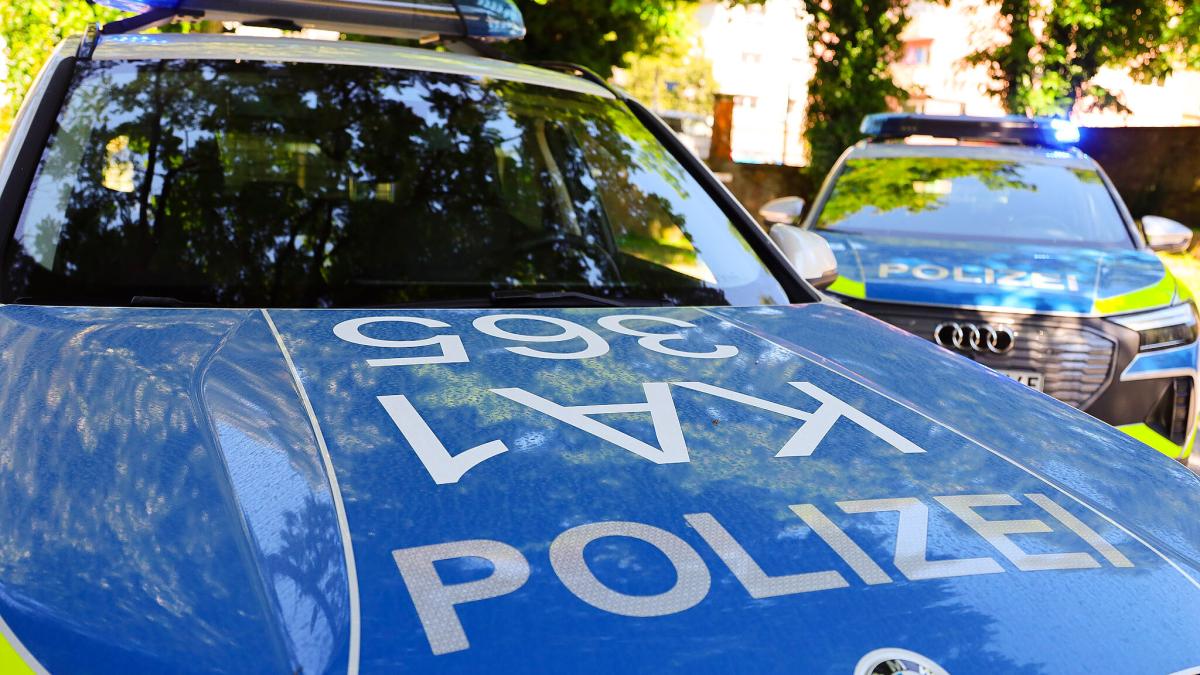 Täter steigen über Balkone ein