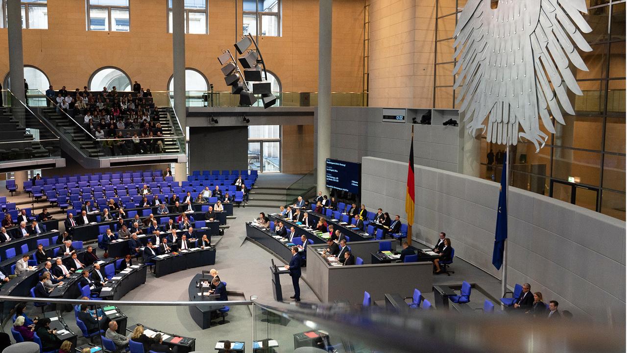 Bundestag beschließt Haushalt 2026 | tagesschau.de