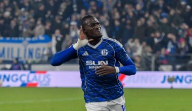 Spätes Siegtor: Schalke dreht Topspiel gegen Paderborn und ist Tabellenführer