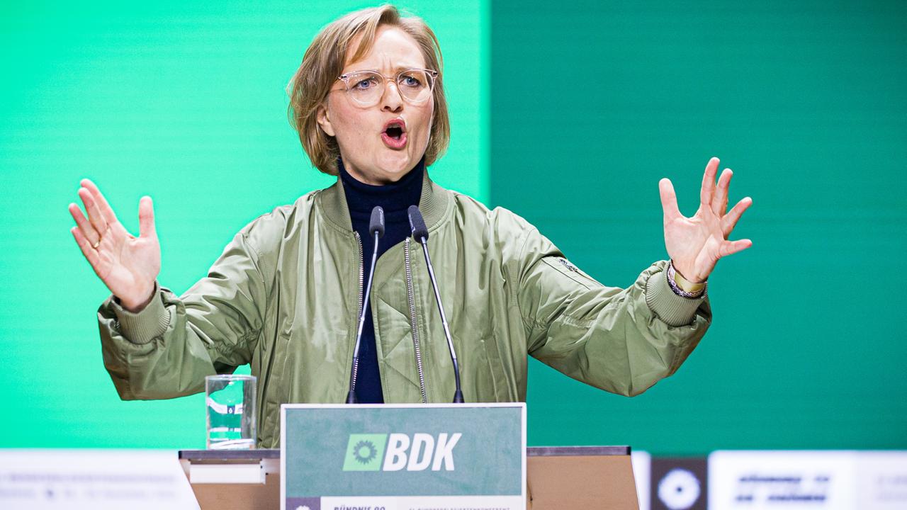 Grüne geben sich zum Auftakt des Bundesparteitages kämpferisch