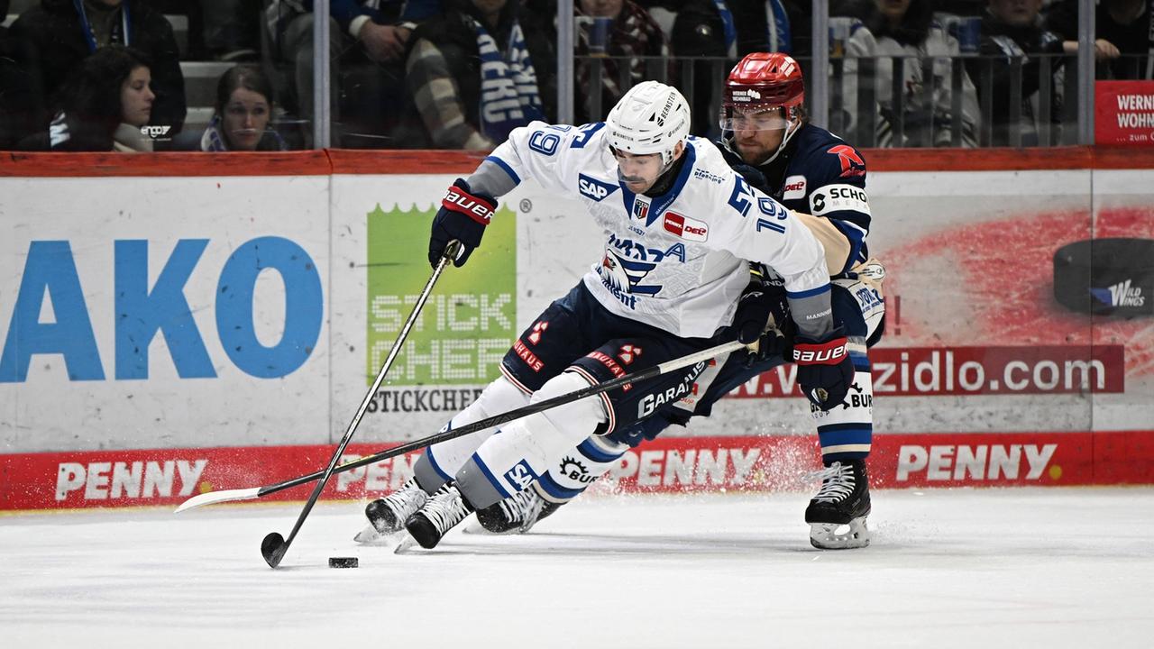 Eishockey: Adler Mannheim gewinnen Südwest-Derby gegen Schwenningen