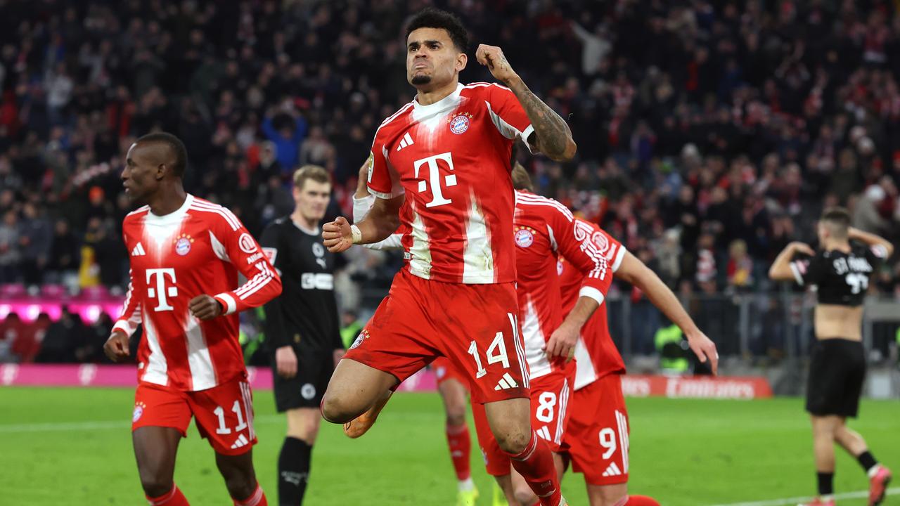 Diaz' Lucky Punch: Bayern kommen mit blauem Auge davon