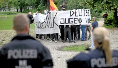Extrem Rechte – Neonazis in Berlin: Von der Clique zur Partei