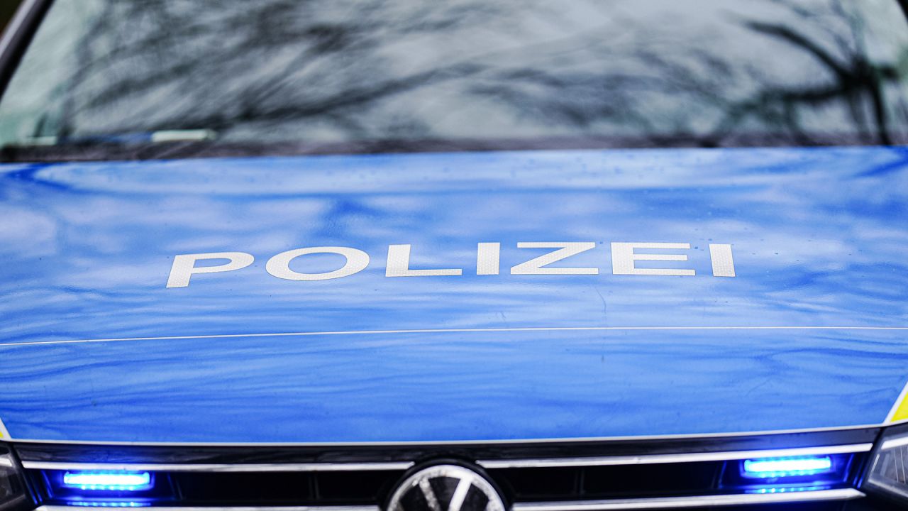 Mordkommission ermittelt nach Fund einer Leiche in Schöneberg