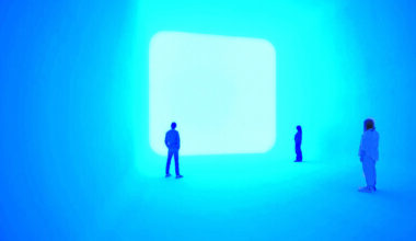 Wie die neue Lichtinstallation am Purple Path funktioniert und welche Geschichte dahinter steckt