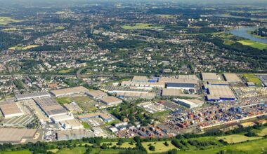 Duisburger Hafen spendet Schutzkittel - Radio Duisburg