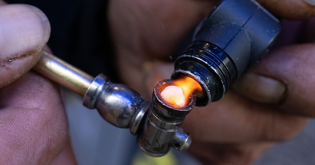 "Knallt mehr als Kokain": Warum sich Crack in Deutschland so rasant ausbreitet