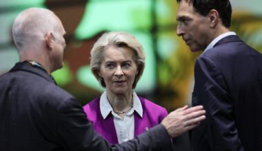 Budget-Kritik: Spitzentreffen und Etat-Aufstockung – Von der Leyen reagiert auf Blockadedrohungen