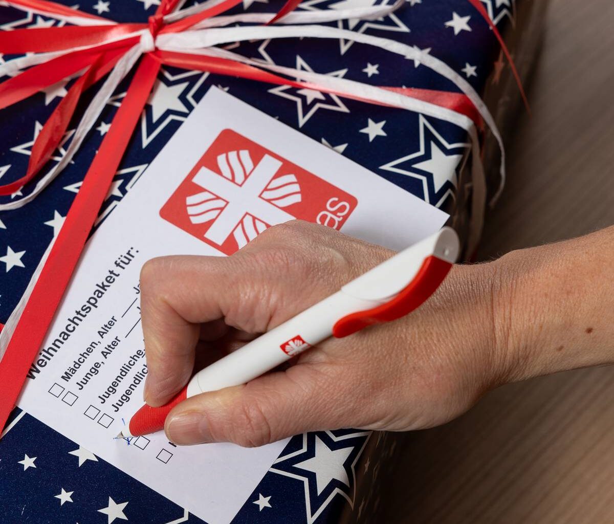 Weihnachtsgeschenke für Menschen in Not: "Freude schenken"