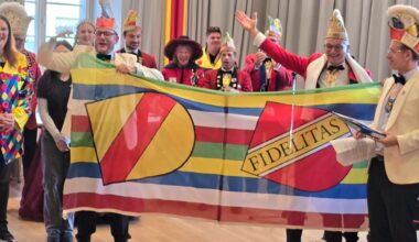 Traditioneller Durlacher Rathaussturm startet Narrenzeit