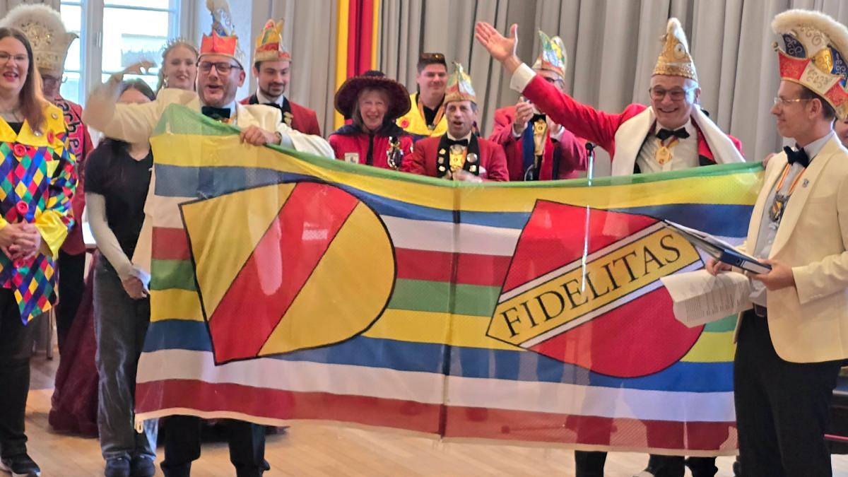 Traditioneller Durlacher Rathaussturm startet Narrenzeit