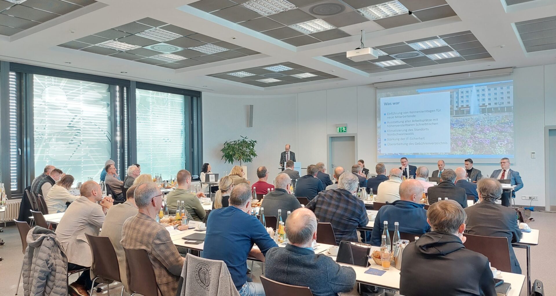 Karlsruhe: Handwerkskammer fordert mehr Förderung und weniger Bürokratie