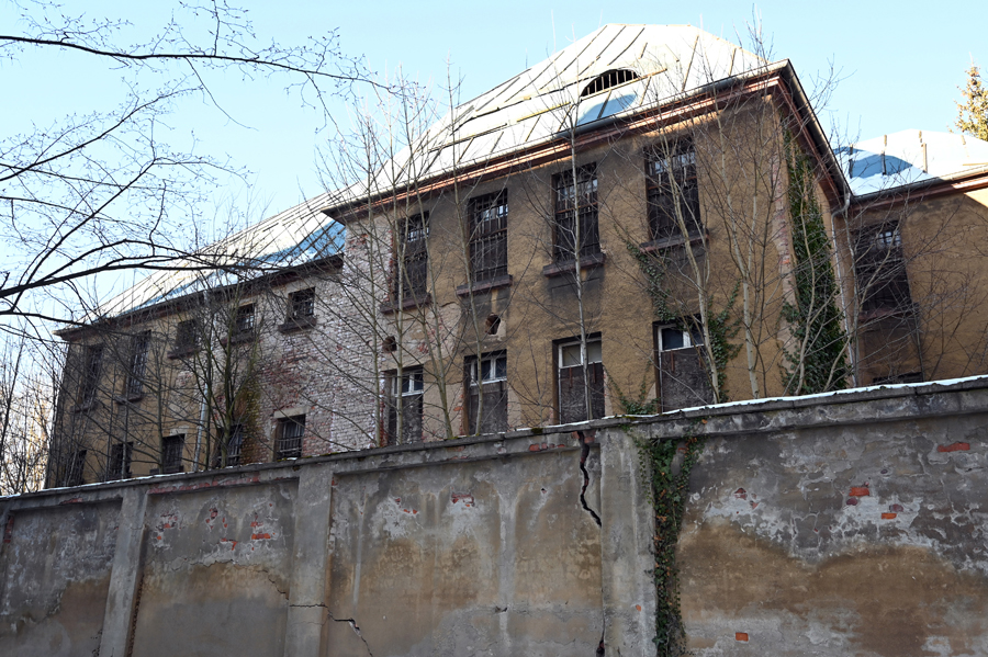 Seniorenhaus oder Jugendherberge im Gefängnis Oederan? | erzgebirge.tv