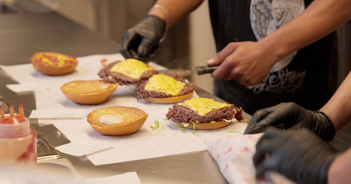 Großer Konkurrent von McDonald's aus den USA schließt jetzt über 300 Filialen