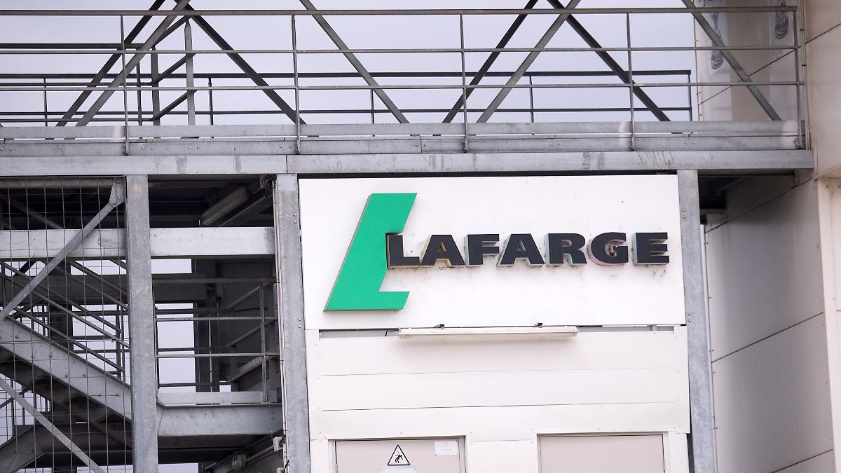 Hohe Zahlung an Dschihadisten?: Frankreich: Terrorfinanzierung-Prozess gegen Zementhersteller Lafarge startet