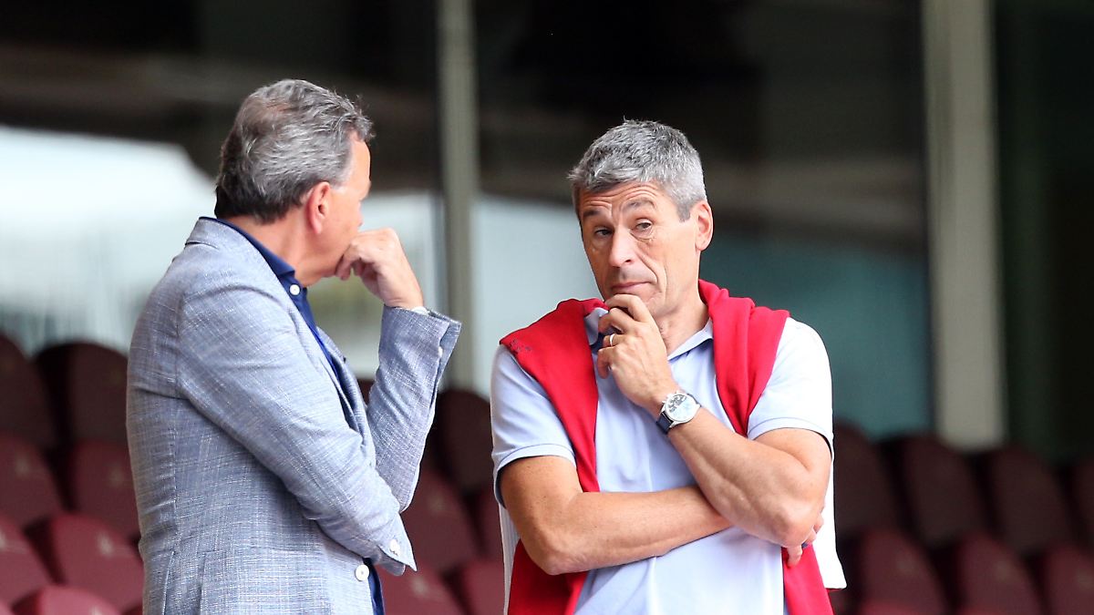 "Bekommen ein Riesenproblem": Merk fällt vernichtendes Urteil über deutsche Schiedsrichter