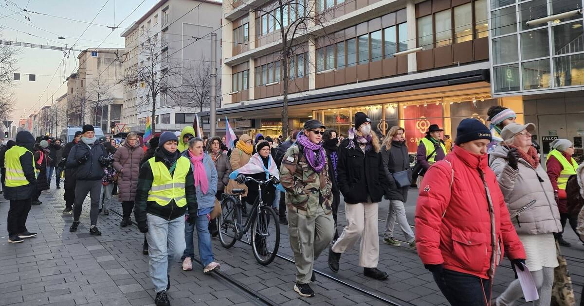 Mannheim: Gedenkmarsch für getötete Transmenschen - Mannheim und Metropolregion Rhein-Neckar - Nachrichten und Aktuelles