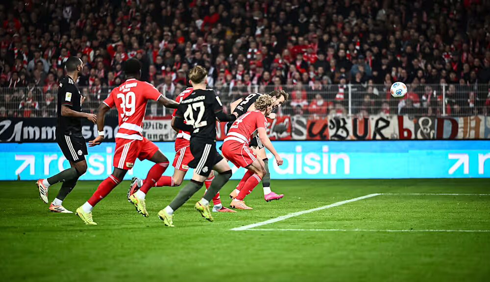 Bayern-Siegeszug in Berlin gestoppt! Xaver Schlager wieder verletzt