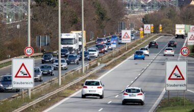 Nürnberg: Steinwurf auf Auto von zehn und elfjährigen Verdächtigen - Bayern
