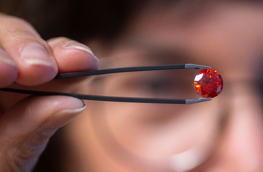 Wenn aus Asche ein Gedenkdiamant wird