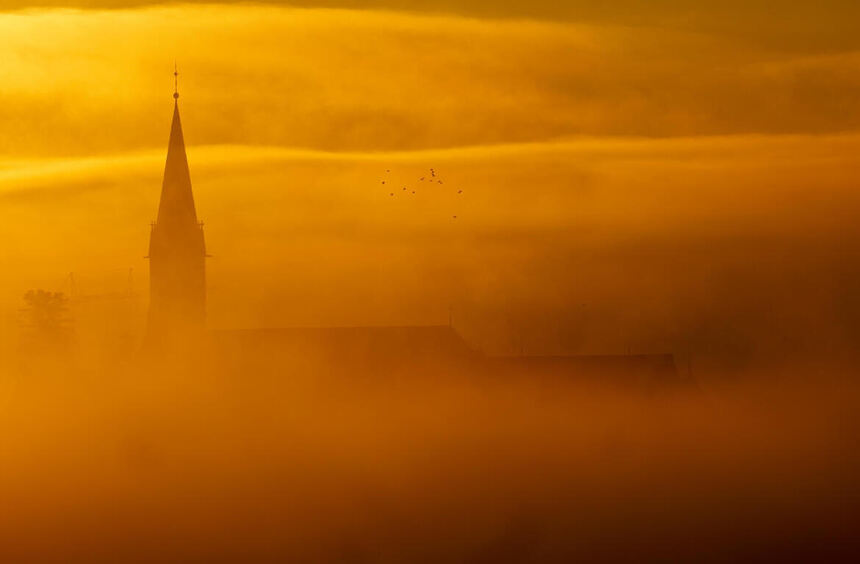 Grauer Spuk übers Wochenende – Nebel legt sich über Mannheim