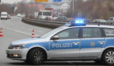 Vollsperrung auf dem Bielefelder Ostwestfalendamm in Richtung A33