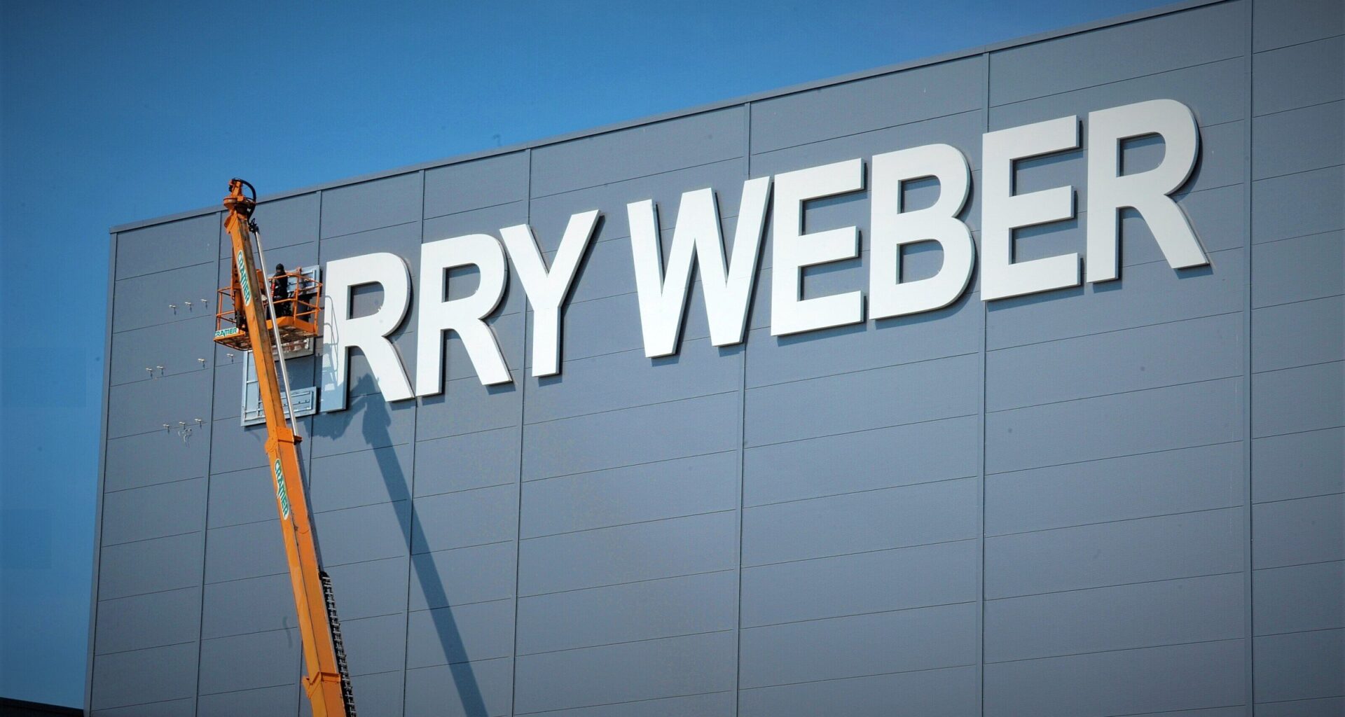 Nach Insolvenz des Haller Unternehmens Gerry Weber: Mode wieder erhältlich | Haller Kreisblatt