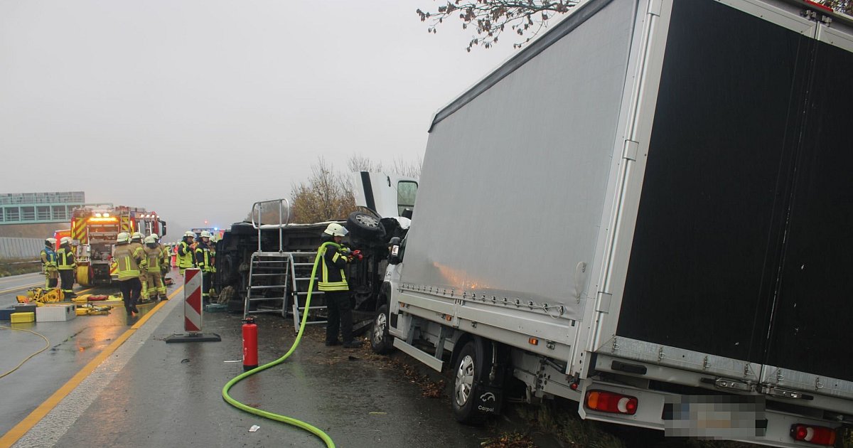 Schwerer Unfall - A2 Richtung Hannover stundenlang gesperrt | NRW
