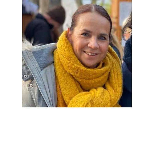 AGS-Vorsitzende Katja Tarun kündigt für den Weihnachtsmarkt Steinhagen 74 Stände an. - © Frank Jasper