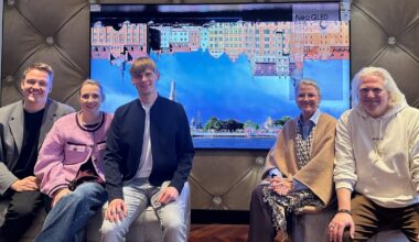 Bielefelder Elek­tro­nik-Händ­ler schafft stilvolles Refugium für höchste Qualität