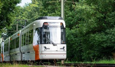 Medizinischer Notfall in einer Bielefelder Stadtbahn – Schienenersatzverkehr eingerichtet
