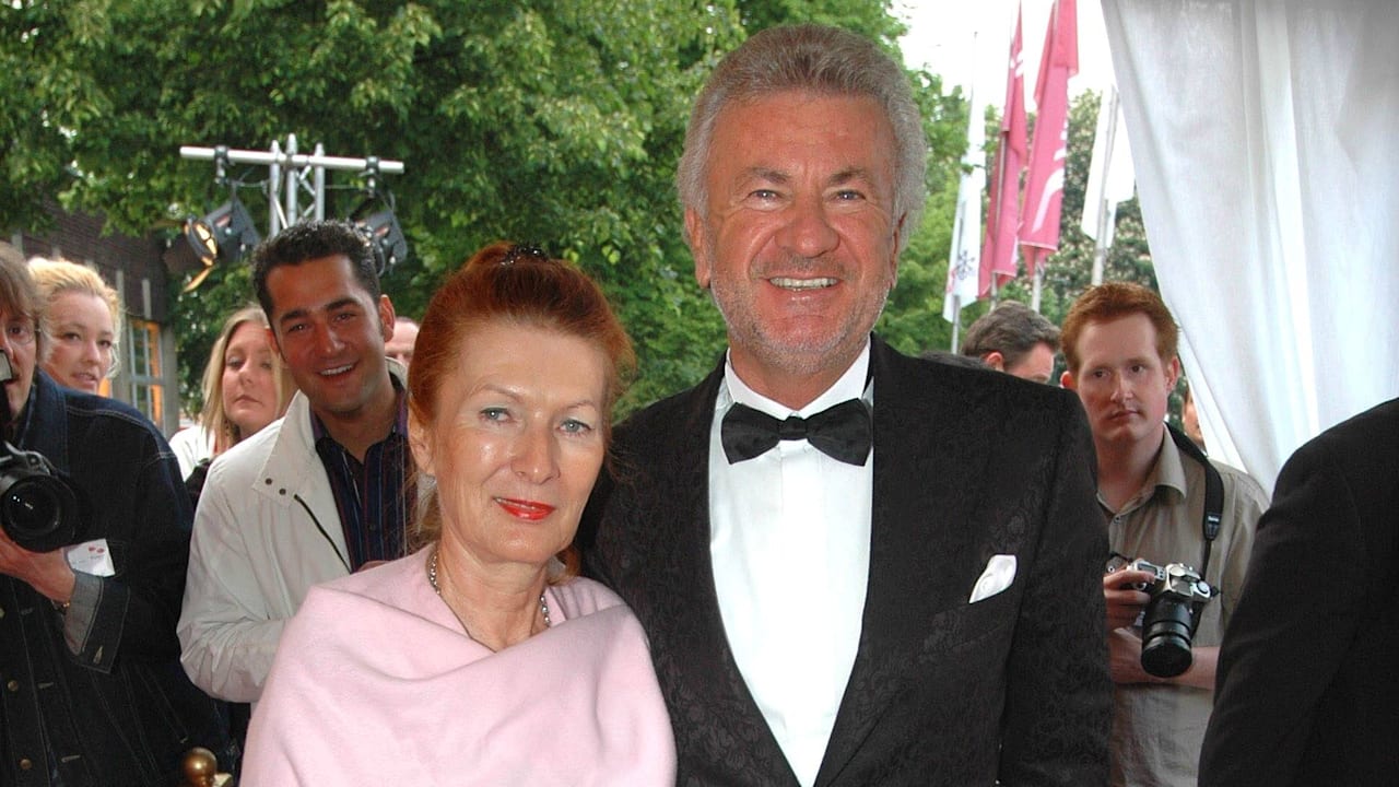 Willi Weber verkauft Villa: Ex-Schumi-Manager wirft Ehefrau raus | Unterhaltung