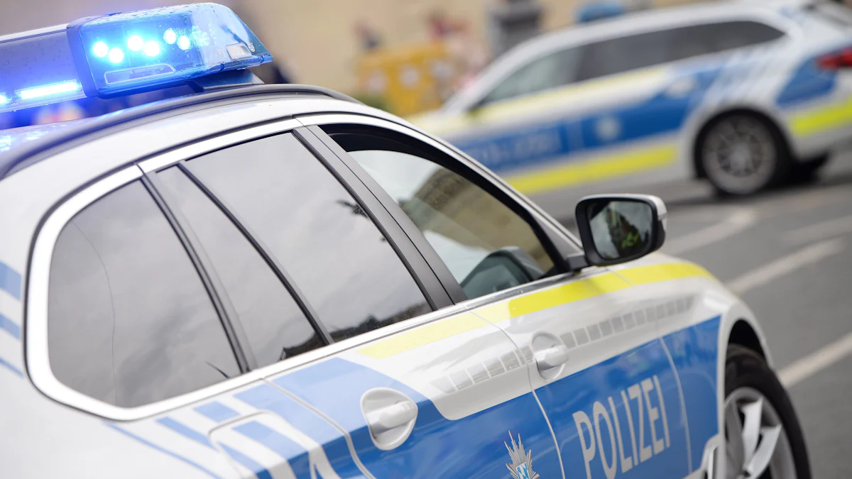 München: Kind stirbt nach Unfall mit zwei Autos - München