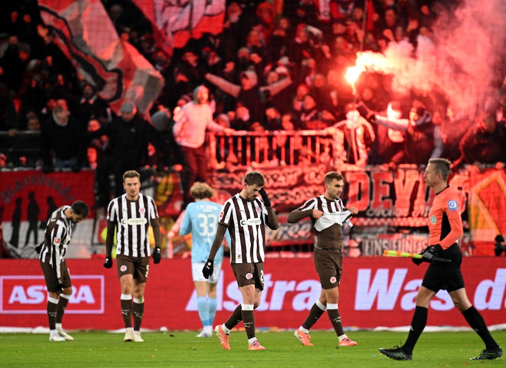 Lange Gesichter am Millerntor: Der FC St. Pauli kassierte gegen Union Berlin die achte Bundesliga-Niederlage in Folge.