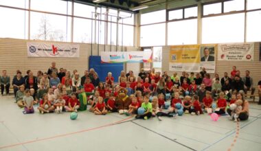 Der Einladung zu dem sportlichen Nachmittag bei den Sportzwergen von Germania Gernrode im Rahmen des bundesweiten Kinderturntages waren viele Mädchen und Jungen gefolgt.