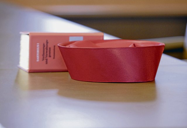 Karlsruher Richter rüffeln die Berliner Besoldungspraxis.