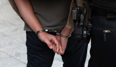 Festnahme eines dringend Tatverdächtigen nach Tritten gegen den Kopf