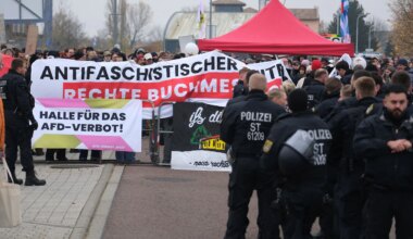 Messe - Hunderte bei Protesten gegen umstrittene Buchmesse in Halle - Wirtschaft