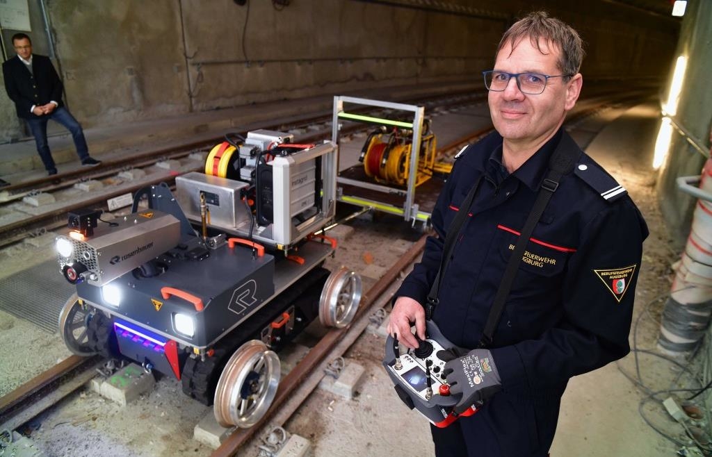 Löschroboter für den Augsburger Bahnhofstunnel ist erster seiner Art