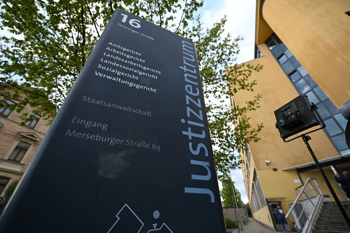 Kriminalität - Keine Spur von Geflüchteten nach Gerichtsvorführung in Halle - Panorama