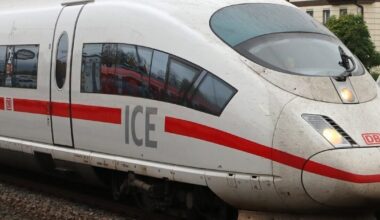 Überraschend Neues vom ungeliebten ICE-Sprinter Stuttgart-Berlin - Nachrichten aus dem Rems-Murr-Kreis