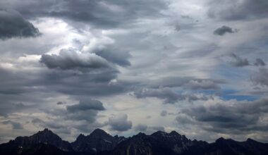 Tourengeher aus Stuttgart in Alpen geborgen - Baden-Württemberg