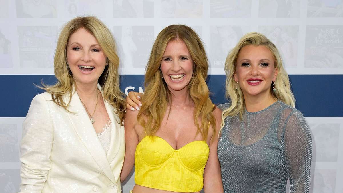 „Viech“ vernichtet fast 1000 Euro teures Luxus-Handtuch