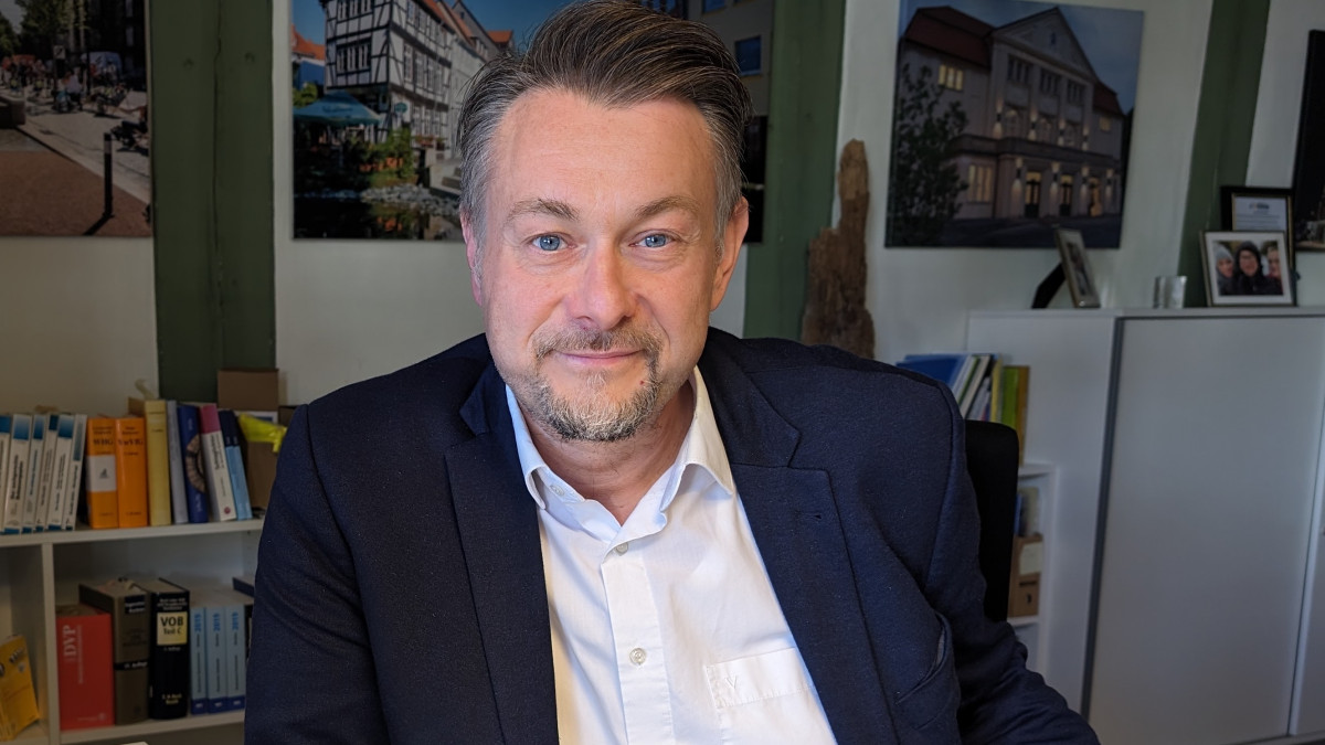 Wolfenbüttel: Lukanic gibt Kandidatur fürs Bürgermeisteramt bekannt