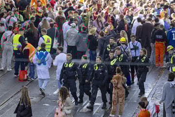 Köln: 11.11. in Köln: Polizei zieht erste Bilanz zum Karnevalsauftakt