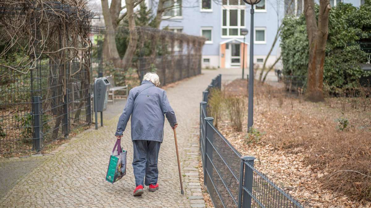 Witwe muss über 60.000 Euro Rente zurückzahlen – Gericht fällt deutliches Urteil