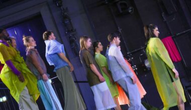 The Tide“ am Theater Bremen: „Na, Schnucki, wie läuft‘s?“