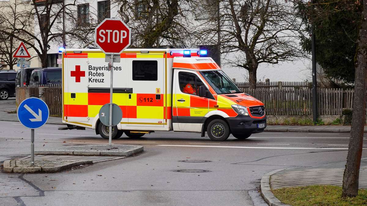 Zwei Verletzte bei Unfall in Augsburg