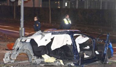 Porsche zerfetzt Renault – Anwohner berichtet