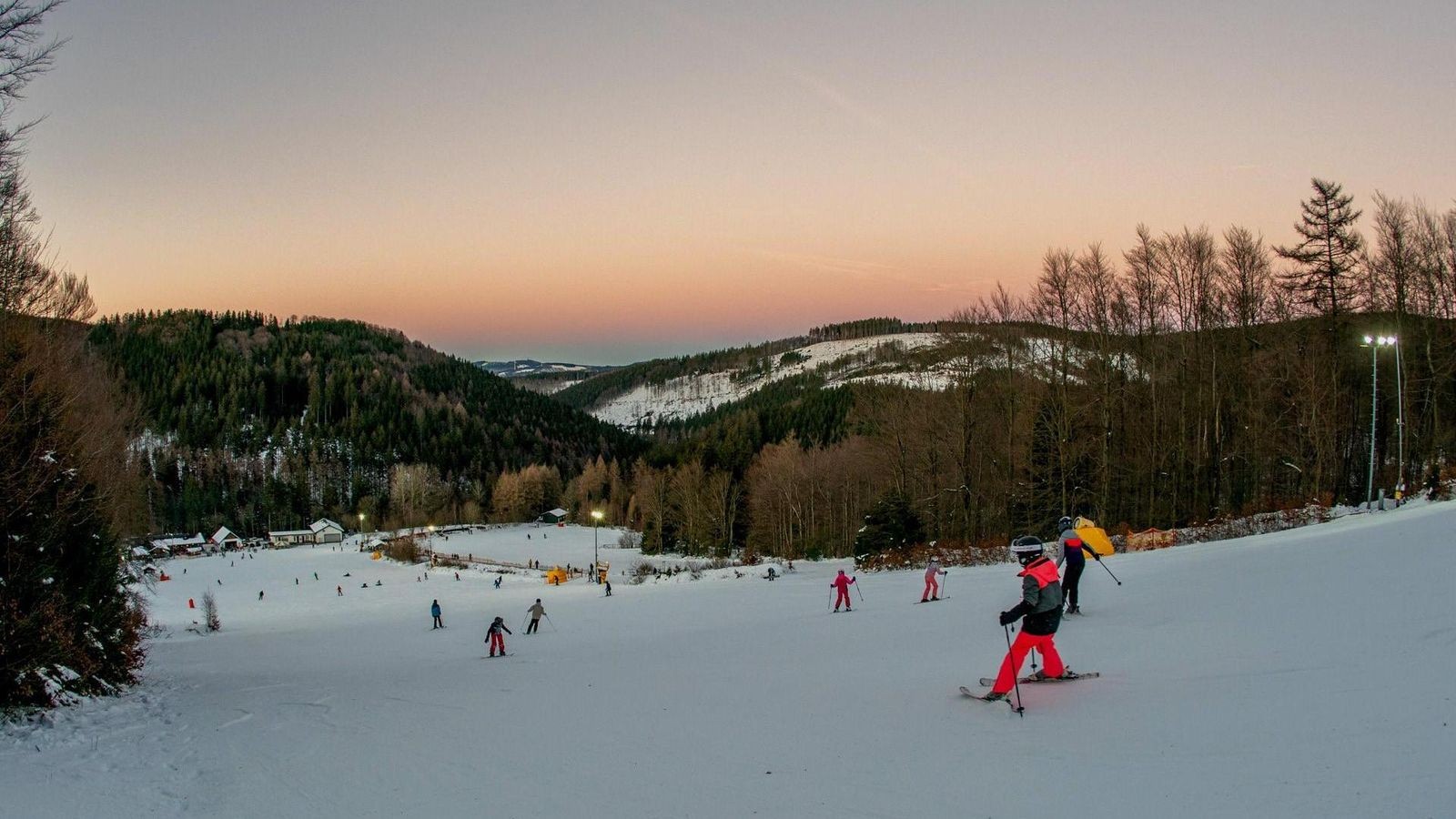 Schneemangel wegen Klimawandel – Nächstes Skigebiet macht dicht